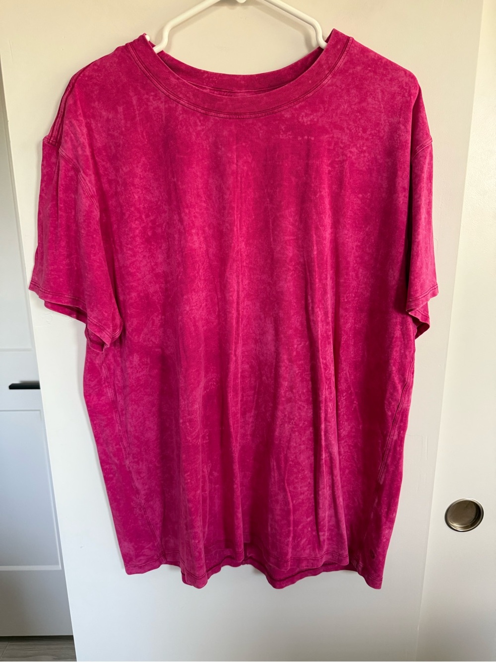 Lululemon All Yours Tee Size 10 (P2P 23”)